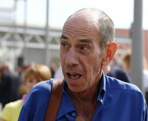 Actor Miguel Ferrer arrives at Marco Polo Airport in Venice for cousin George Clooney wedding.PNG